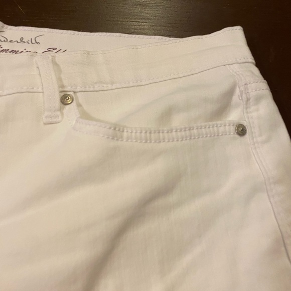 WOMEN’S Gloria Vanderbilt White Button Up Slimming Shorts Size 18 - Picture 5 of 7